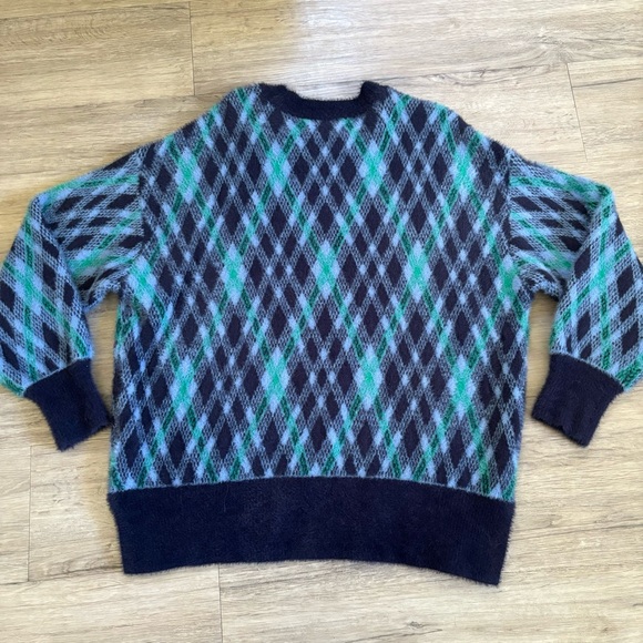 💙AERIE💙 FLURRY CREW NECK SWEATER - Picture 3 of 12